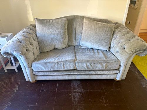 Grey velvet seater - grey,